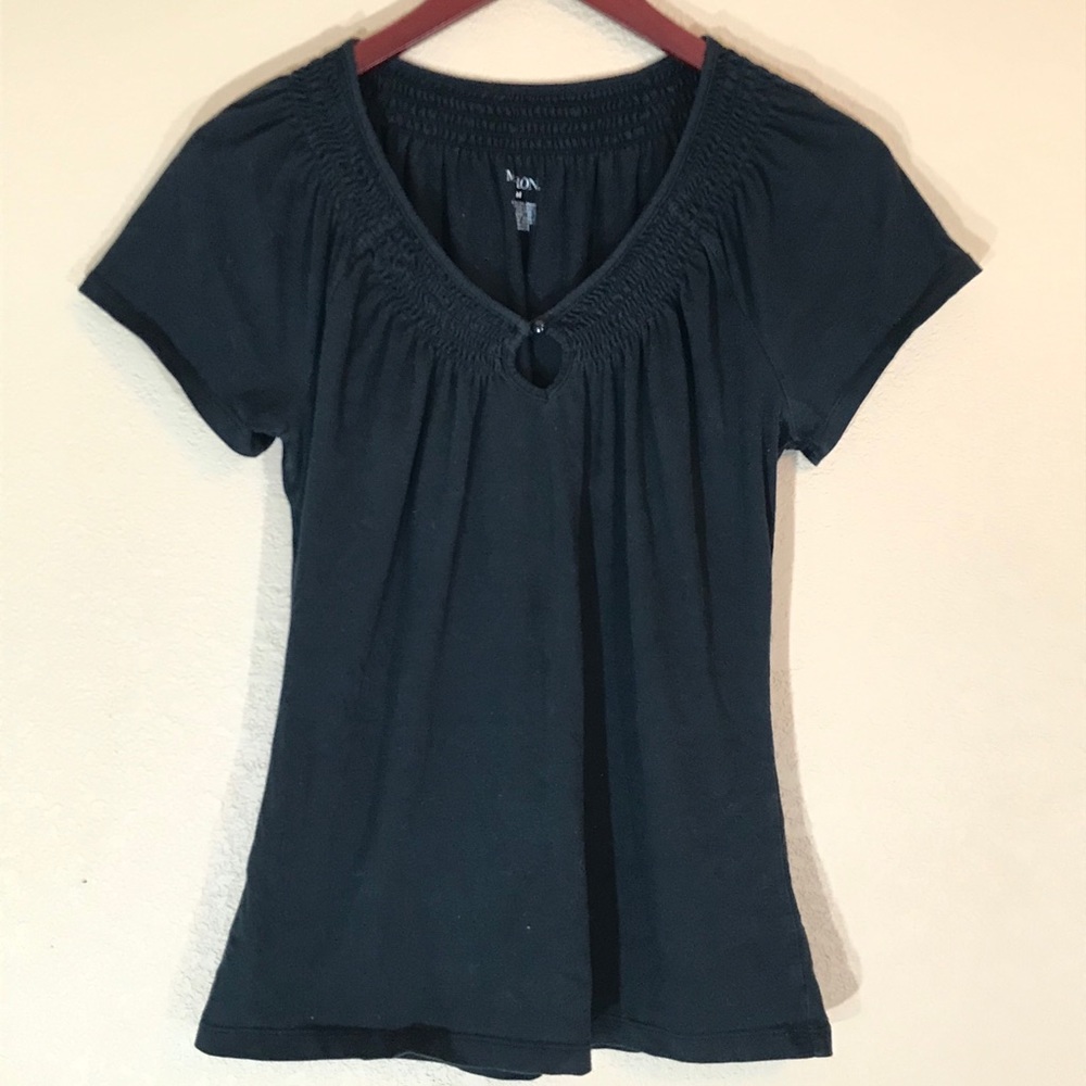 Keyhole ruched shirt sleeve top from target medium